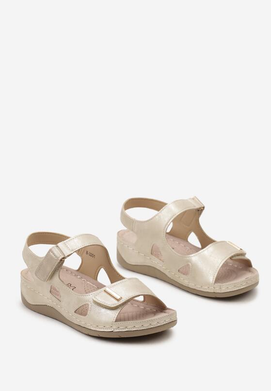 Beżowe Sandały ze Skórzaną Wkładką Zapinane na Rzepy Blazea 5