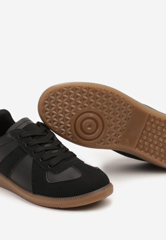 Czarne Sznurowane Sneakersy na Płaskiej Podeszwie z Ozdobnymi Elementami z Ekoskóry Eladora 6