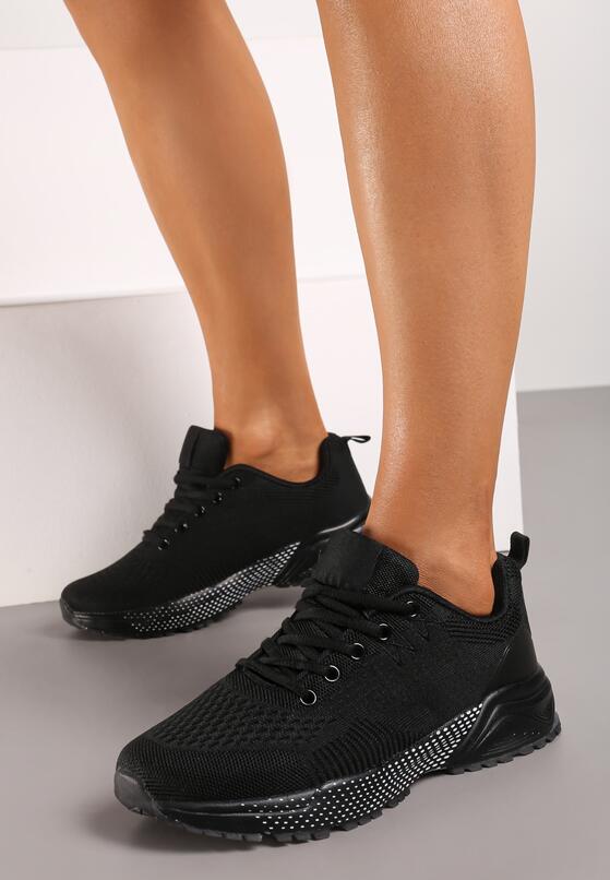 Czarne Buty Sportowe Sznurowane Sneakersy z Ozdobną Podeszwą Rishna 1