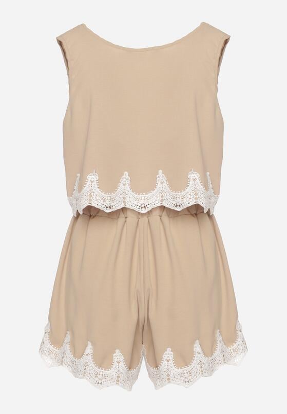 Beżowy Komplet 2-Częściowy Wykończony Koronką Top na Ramiączkach Szorty z Wysokim Stanem Giloa 7