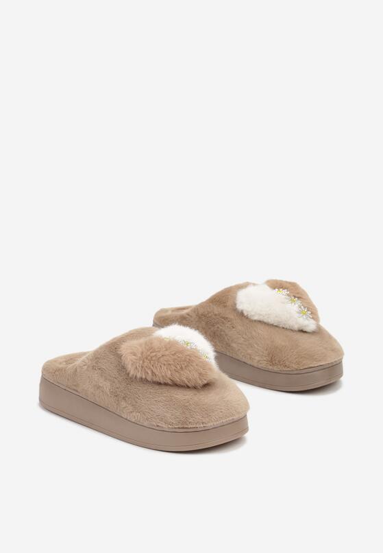 Bézs Papucs 7