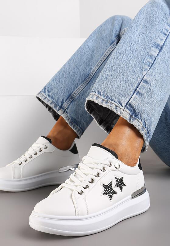 Biało-Czarne Płaskie Sneakersy z Gwiazdkami i Metalicznymi Wstawkami Jalelia 3
