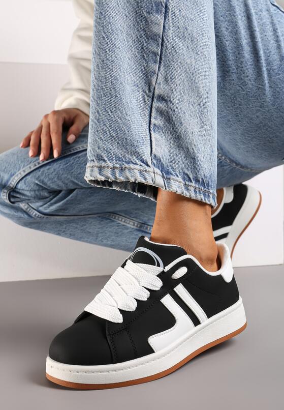 Czarne Płaskie Sznurowane Sneakersy z Kontrastowymi Wstawkami Deliris 1