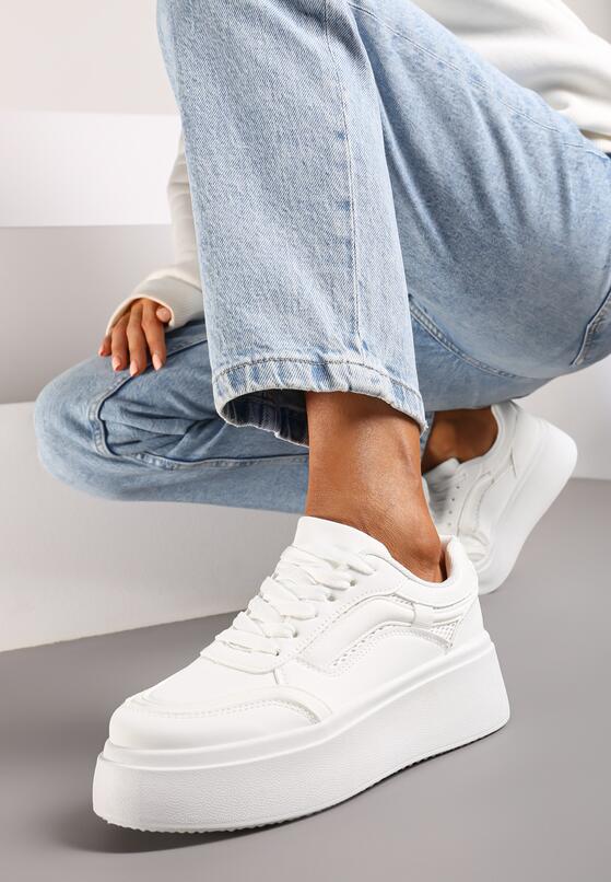 Białe Płaskie Sneakersy z Geometrycznym Wzorem i Sznurowaniem Vlisera 1