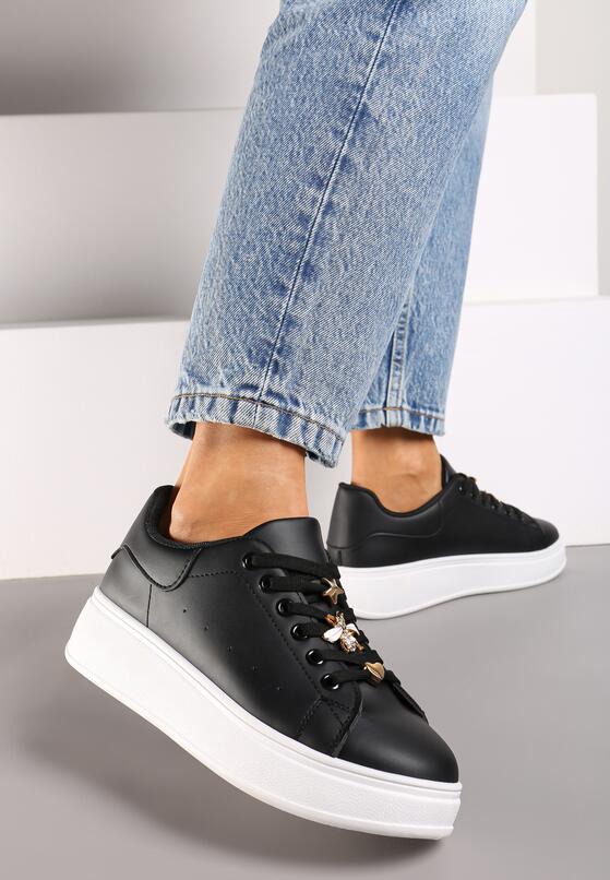 Czarne Sneakersy na Grubej Podeszwie z Metalicznymi Aplikacjami Vlianora 2