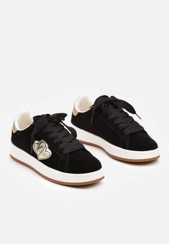 Czarne Sneakersy z Naszywką z Serduszkami Musitala 5