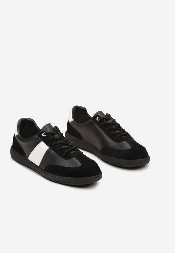 Czarno-Białe Skórzane Płaskie Sneakersy Wykończone Przeszyciami Milonara 5