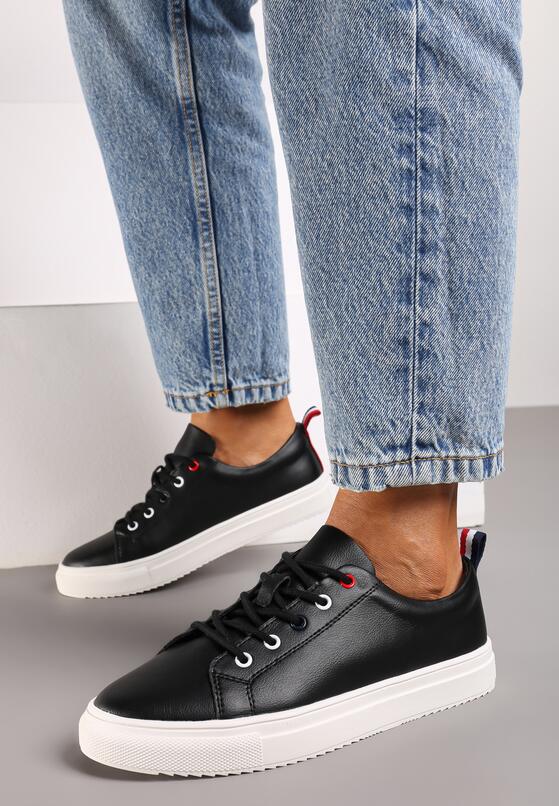Czarne Skórzane Sznurowane Sneakersy na Płaskiej Podeszwie Miloria 3