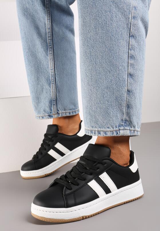 Czarne Płaskie Sneakersy z Kontrastowymi Paskami Navisana 3