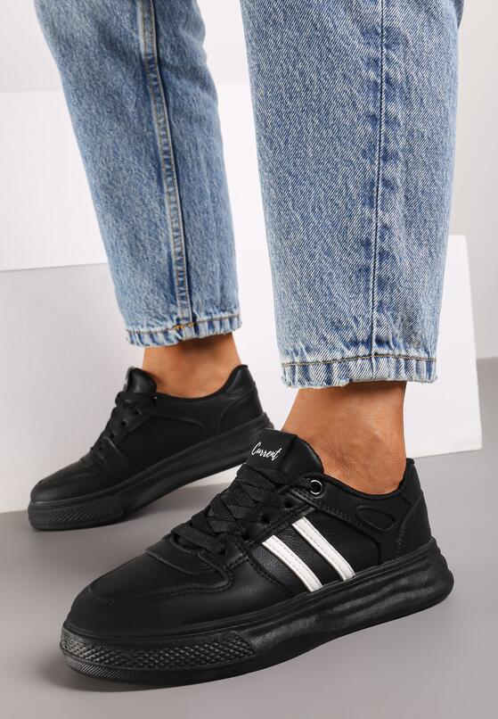 Czarno-Białe Sneakersy na Płaskiej Podeszwie Ozdobione Paskami Noraria 3