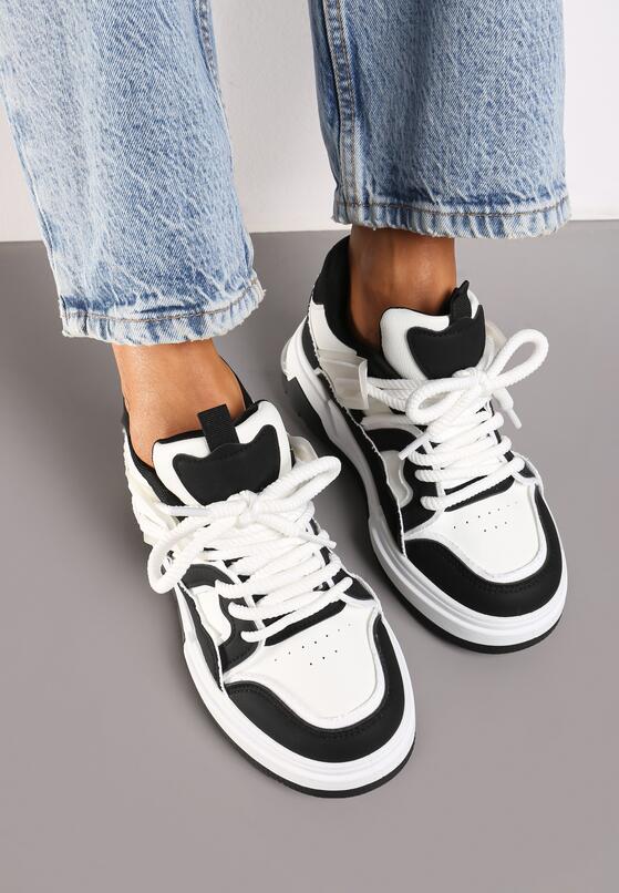 Czarne Płaskie Sneakersy z Geometrycznym Zdobieniem Evithia 3