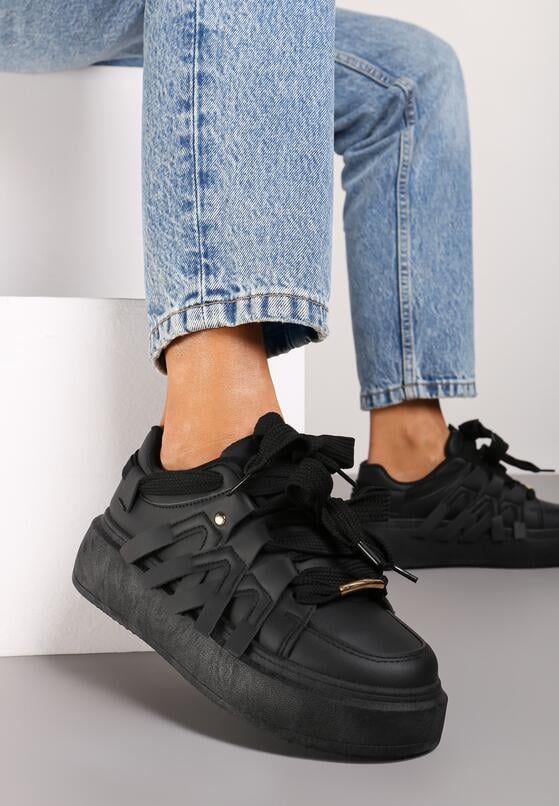 Czarne Sneakersy na Grubej Podeszwie z Ozdobnymi Paskami Leristhra 1