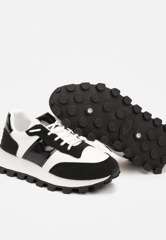 Czarne Sznurowane Sneakersy na Grubej Tłoczonej Podeszwie Arrevera 6
