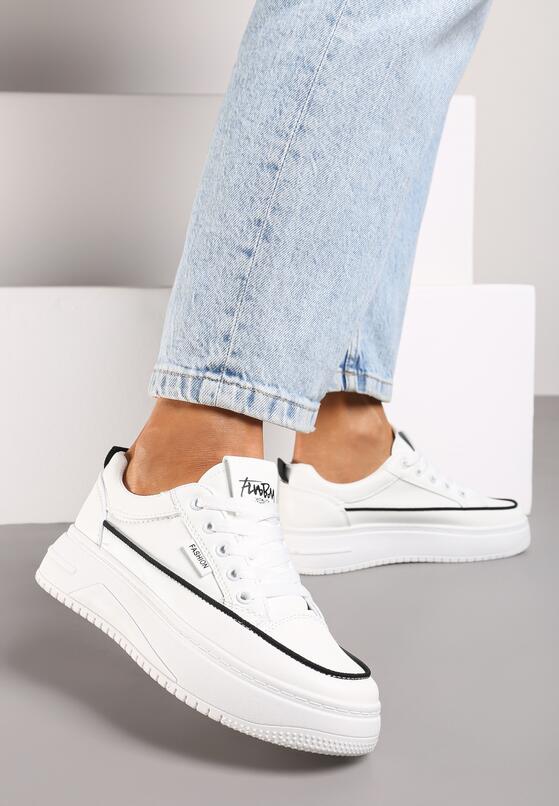 Białe Sznurowane Sneakersy na Grubej Tłoczonej Podeszwie Erisalise 2