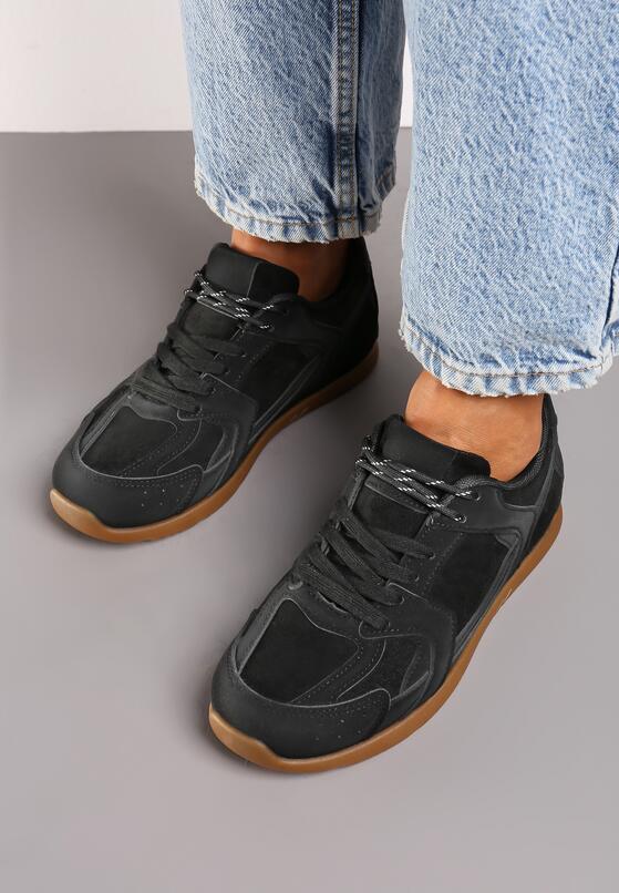Czarne Sneakersy z Geometrycznymi Przeszyciami z Zdobieniem z Cyrkonii Taranea 3