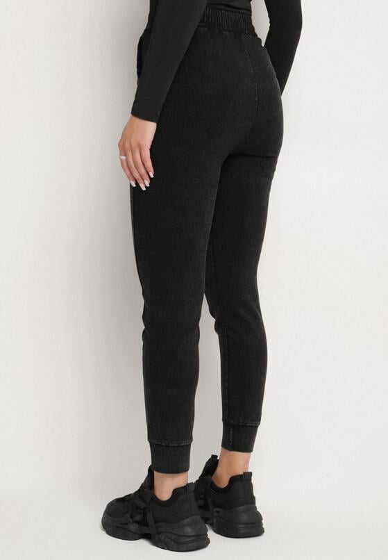 Pantaloni Negri 3
