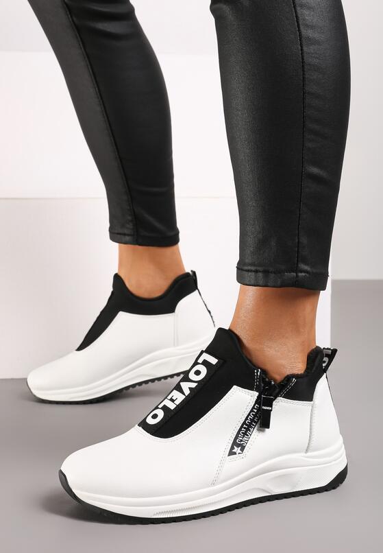 Białe Płaskie Sneakersy z Ozdobnym Napisem Nerelisa 2