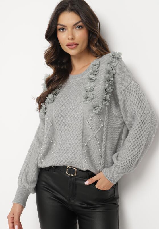 Szary Sweter z Wiskozą o Pudełkowym Kroju Ozdobiony Kwiatami i Perełkami Raiviana 2