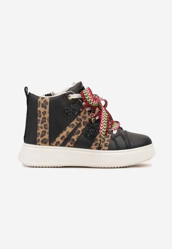 Czarne Sneakersy na Platformie w Streetwearowym Stylu z Kontrastowymi Wstawkami Kaithana 4