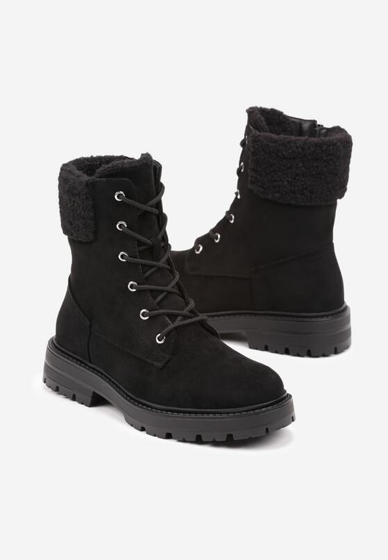 Czarne Botki Workery na Płaskiej Podeszwie Zdobione Futerkiem Typu Baranek Nevasilla 5