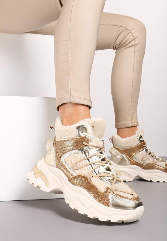 Złote Sneakersy na Grubej Podeszwie z Metaliczną Wstawką i Napisami Atterella 2