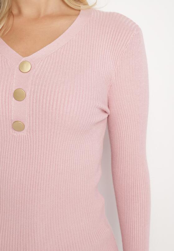 Jasnoróżowy Sweter z Bawełną z Prążkowanego Materiału Ozdobiony Guzikami Zinfera 5