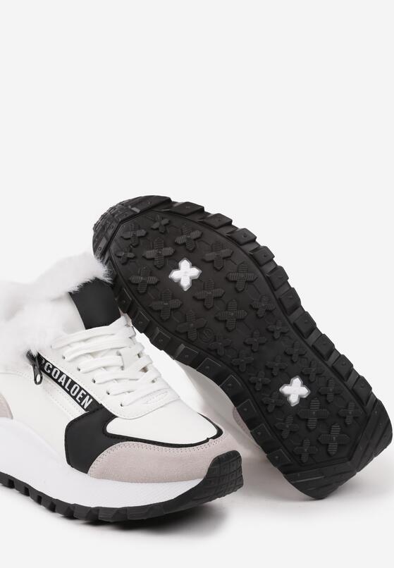 Białe Sznurowane Sneakersy na Grubej Podeszwie Ozdobione Futerkiem i Napisem Zinira 6