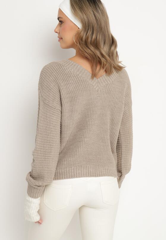 Beżowy Sweter z Trójkątnym Dekoltem Selucce 3