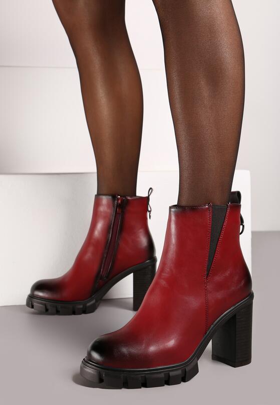 Botine Roșii 1