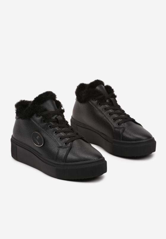 Czarne Ocieplane Sneakersy na Grubej Podeszwie Ozdobione Sznurowaniem i Aplikacją Ocezola 5