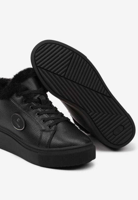 Czarne Ocieplane Sneakersy na Grubej Podeszwie Ozdobione Sznurowaniem i Aplikacją Ocezola 6