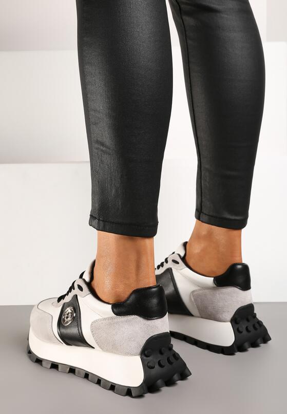 Sneakers Gri cu negru 3