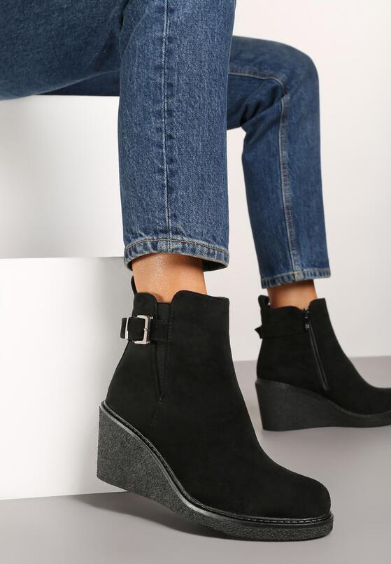 Botine Negre 1
