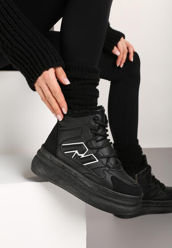 Czarne Sneakersy na Grubej Podeszwie z Tłoczeniem Futerkiem i Geometryczną Wstawką Nealandra 2