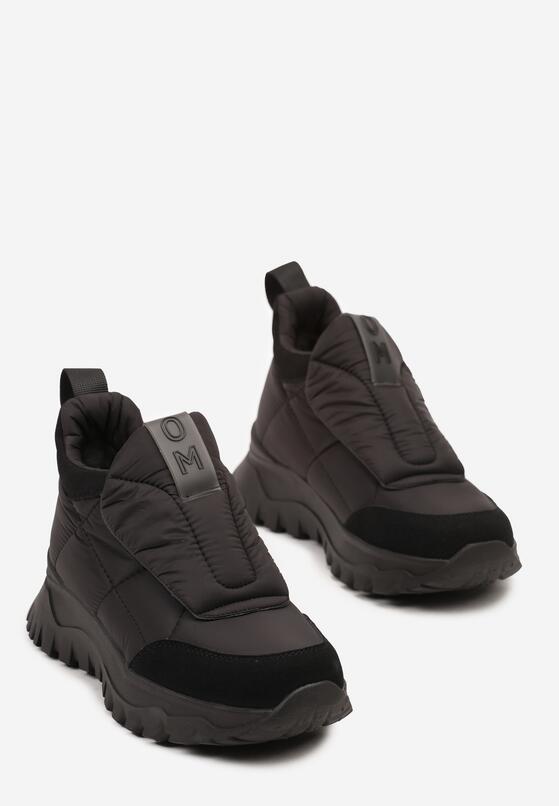 Czarne Sneakersy na Grubej Podeszwie z Pikowaną Cholewką i Napisem Resisha 5