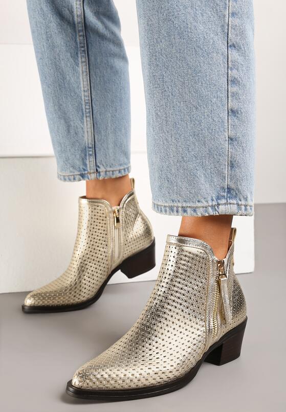 Botine Aurii 1