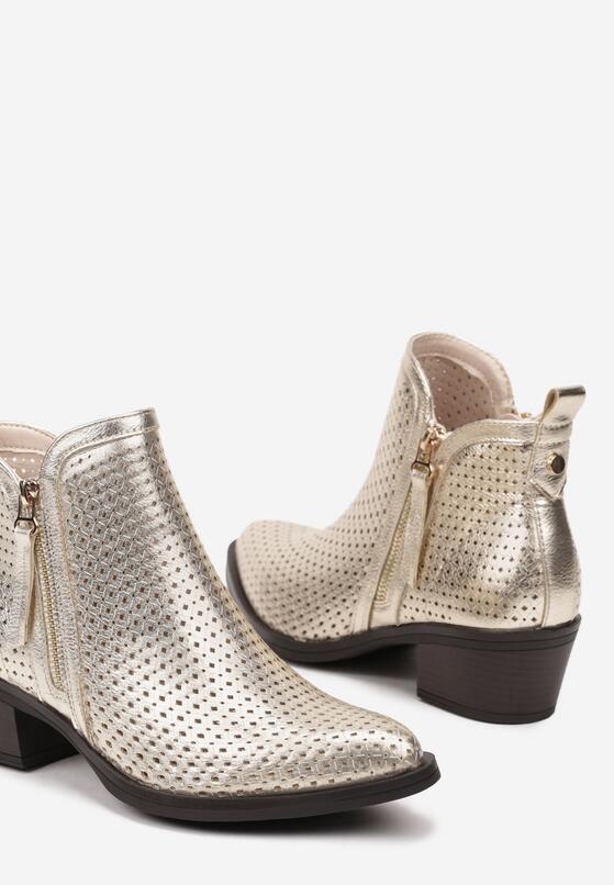 Botine Aurii 6