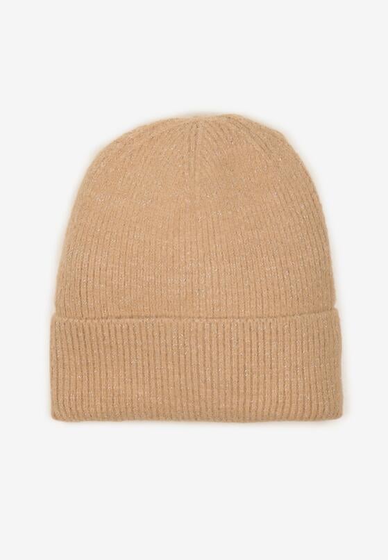 Ciemnobeżowa Czapka Ozdobiona Wywinięciem i Metaliczną Nicią Temirina 1