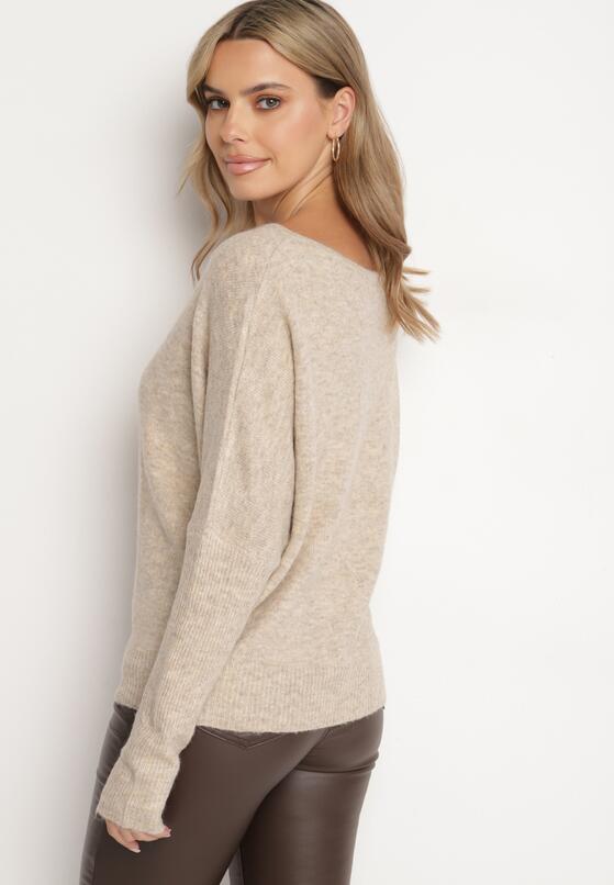 Beżowy Sweter z Lnem i Dekoltem w Łódkę o Kroju Oversize Sassirra 3