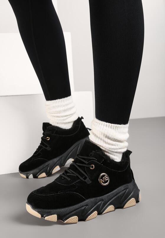 Czarne Sneakersy na Grubej Podeszwie Ozdobione Geometrycznym Wzorem Delannea 1