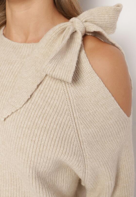 Beżowy Sweter Ozdobiony Kokardą i Wycięciem Noredi 5
