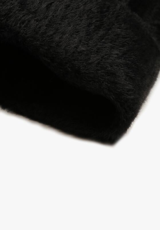 Czarna Czapka Typu Beanie z Wełną i Wiskozą Ozdobiona Naszywką Borirra 2