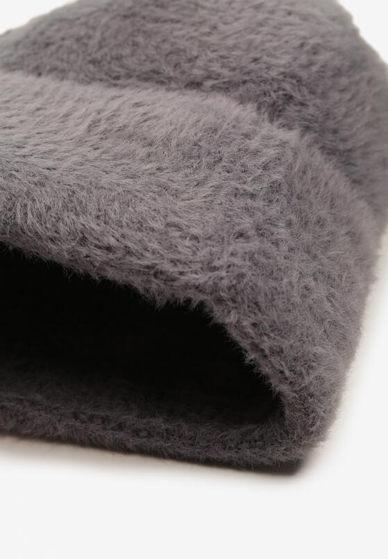 Szara Czapka Typu Beanie z Wełną i Wiskozą Ozdobiona Naszywką Borirra 2