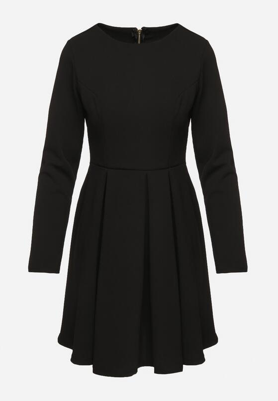 Czarna Elegancka Sukienka o Rozkloszowanym Kroju Temitonia 6