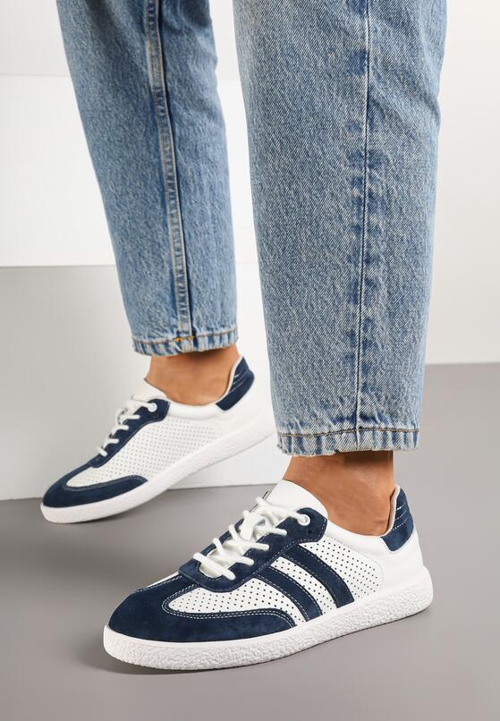 Granatowo-Białe Płaskie Sneakersy ze Skóry Naturalnej Ozdobione Perforacją i Paskami Nelithor 3