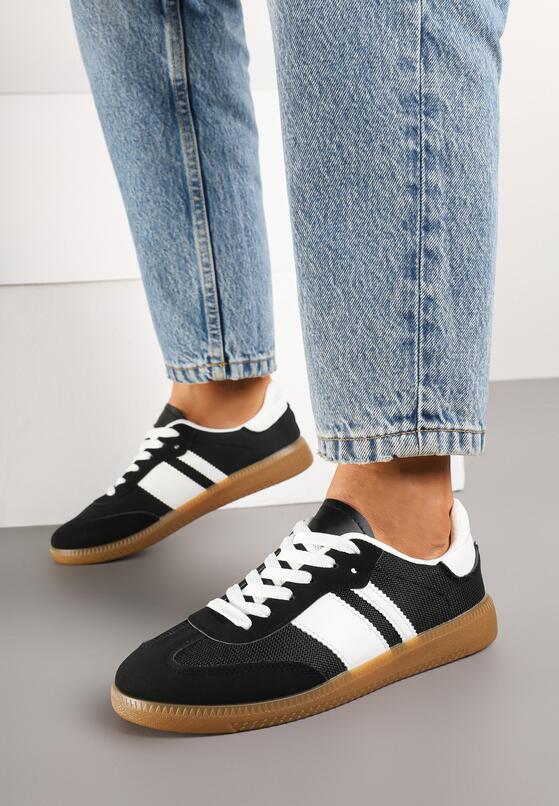 Czarne Sneakersy Tenisówki z Ozdobnymi Paskami Nelidi 2