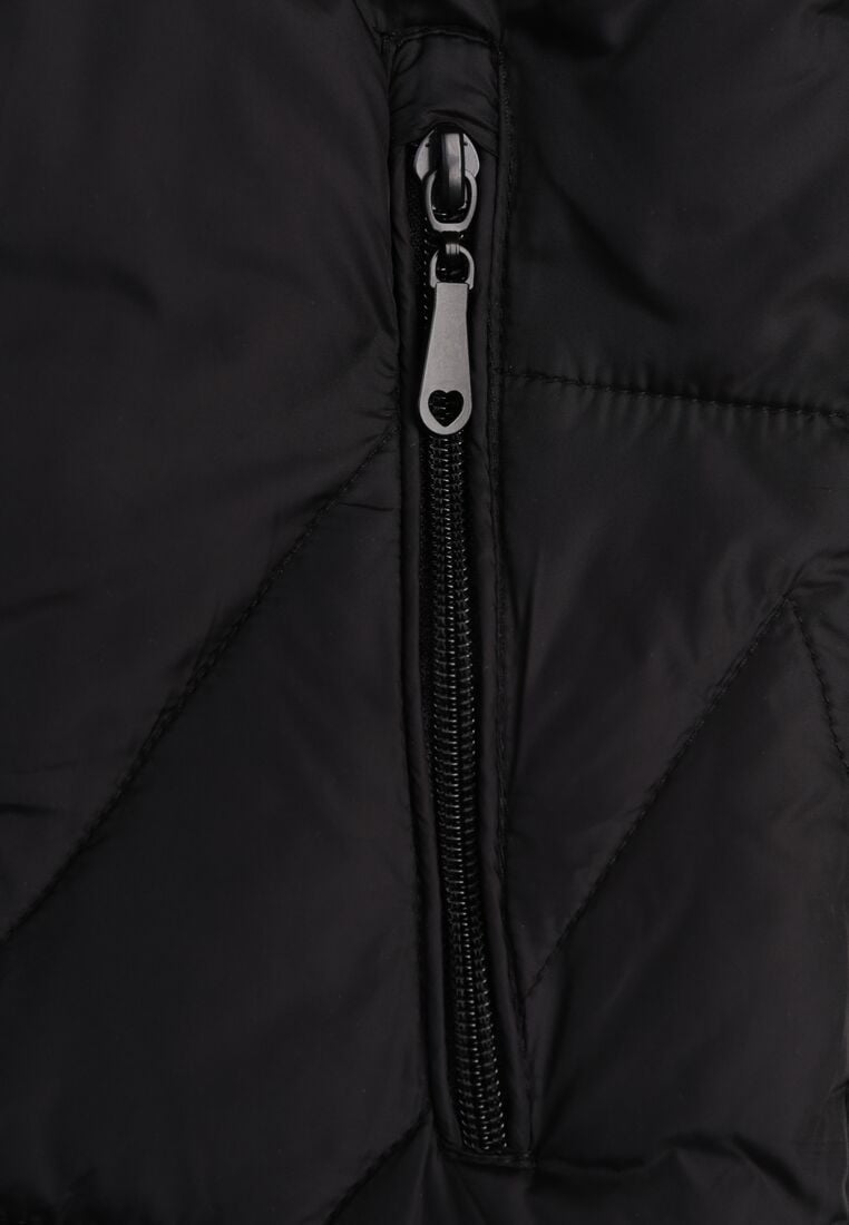 Czarna Kurtka z Szerokim Pikowaniem i Kapturem Yasidi 8