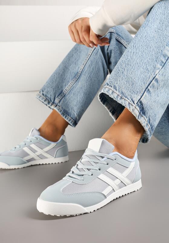Jasnoniebieskie Płaskie Sneakersy Ozdobione Paskami Almi 2