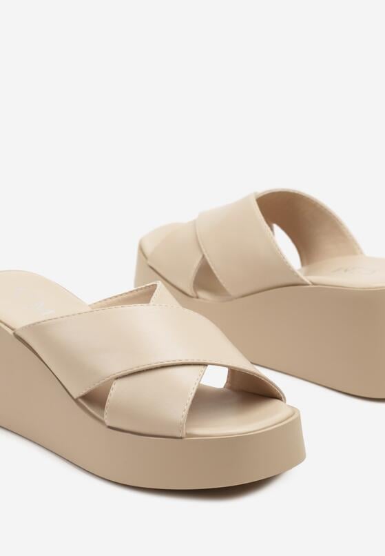 Bézs Papucs 6