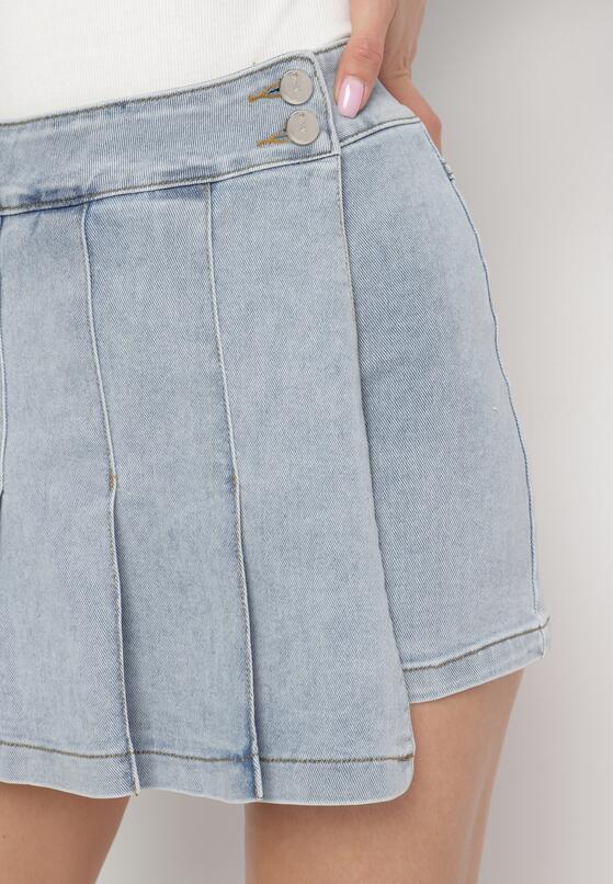 Pantaloni scurți Albastru deschis 5